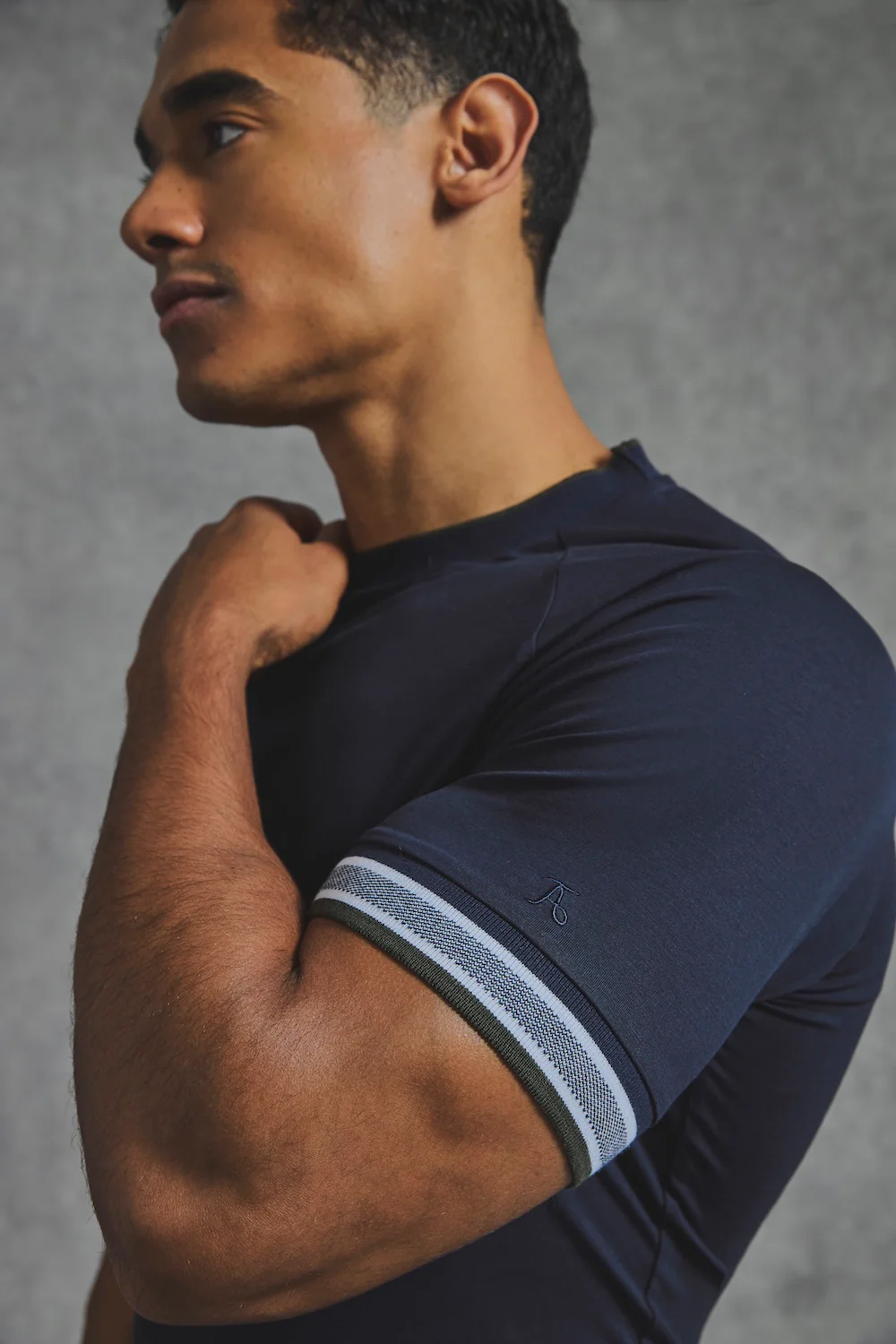 Tipped T-Shirt in Navy