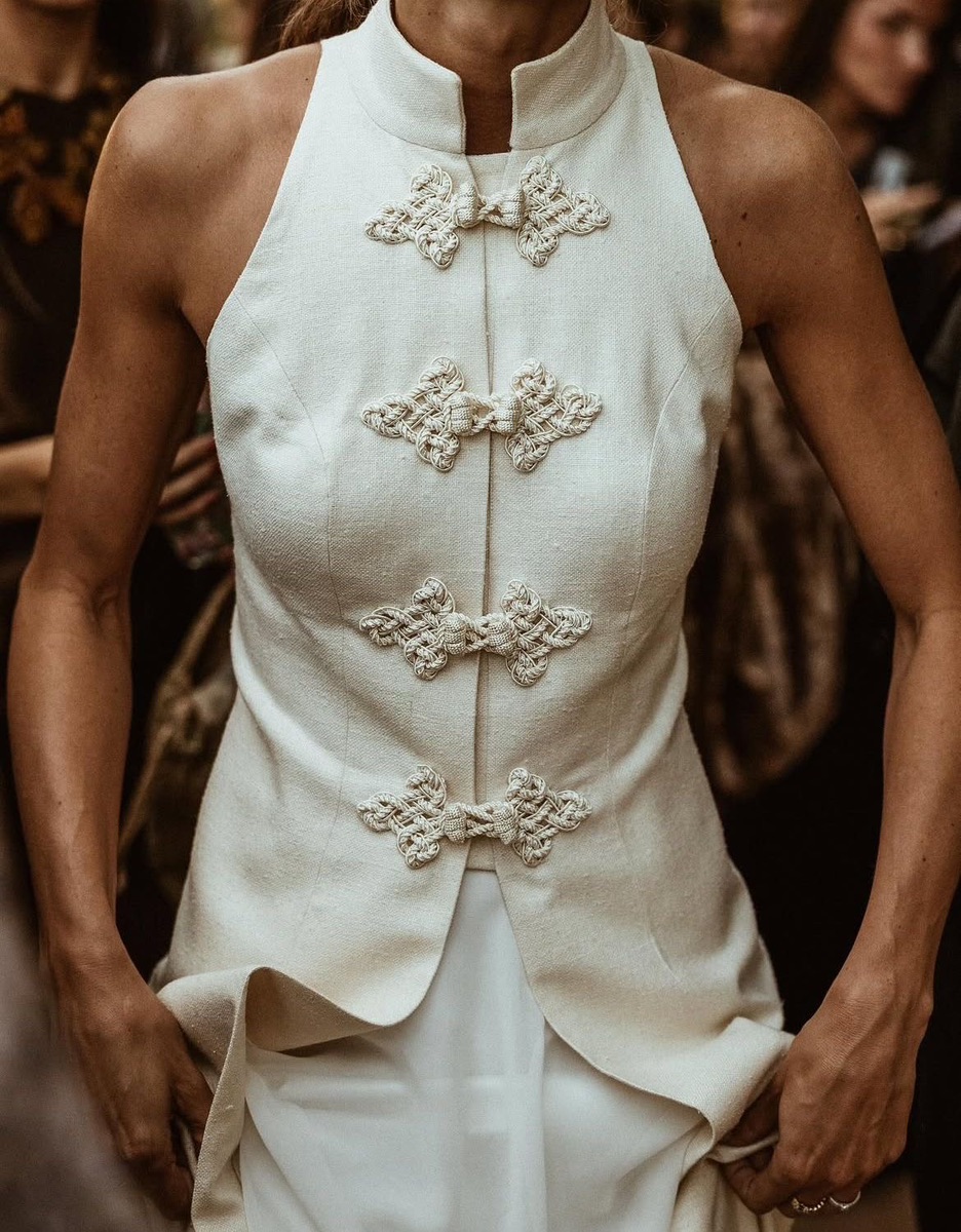 White top inspo