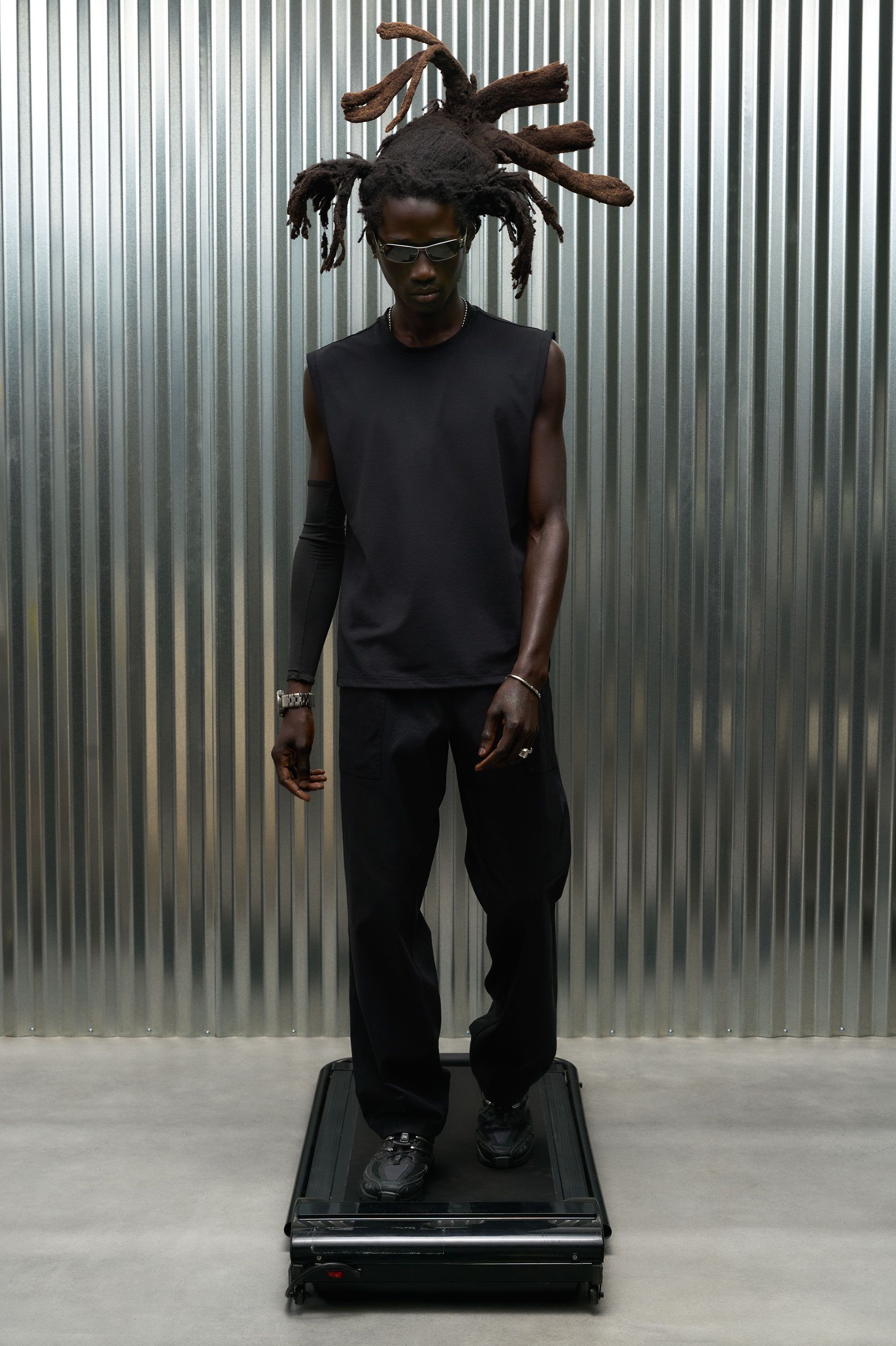 OUTLIER – DP/Helix Muscle Tank from OUTLIER