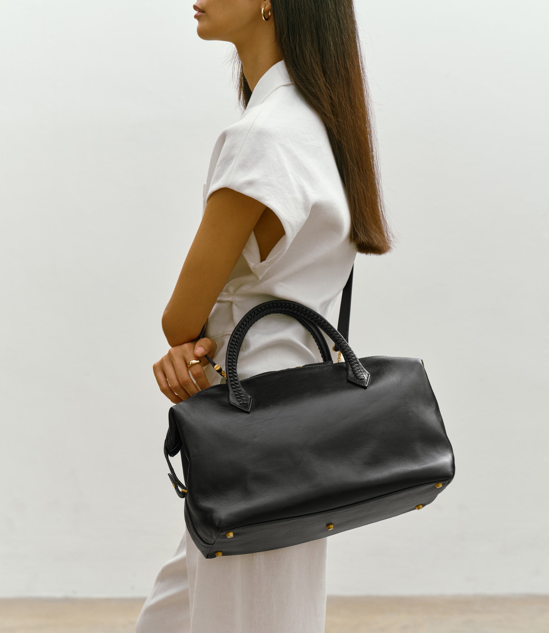 Vérité City Elvis Buffalo Leather Black | Métier from Unknown Brand