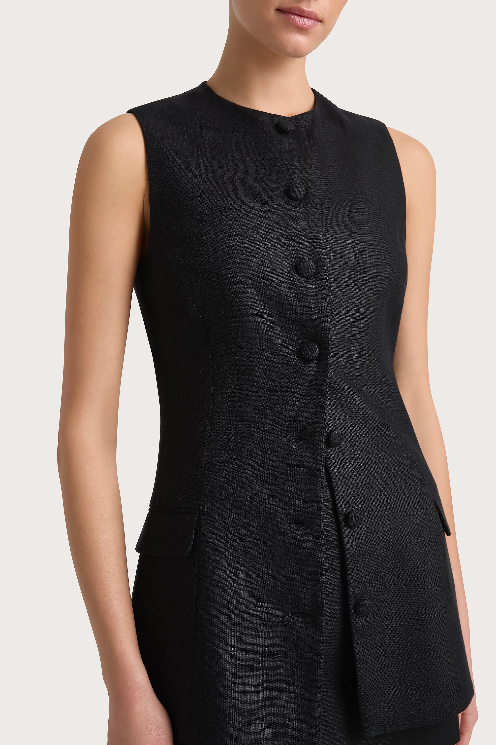 Jane Vest Black - Final Sale from Jours D'or