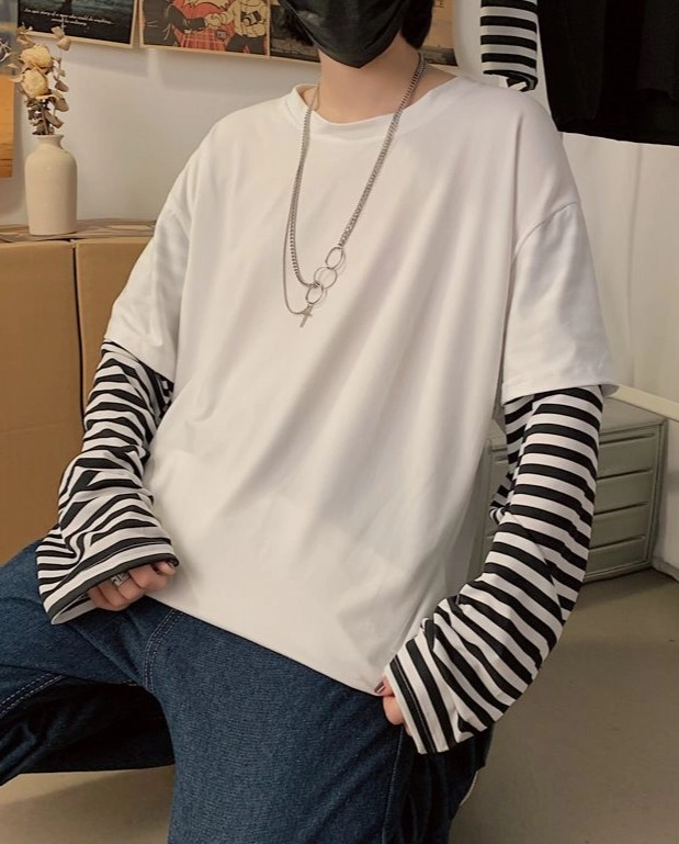Black Oversized T-Shirt With Fake Sleeves | Taehyung - BTS - Fashion Chingu from Fashionchingu