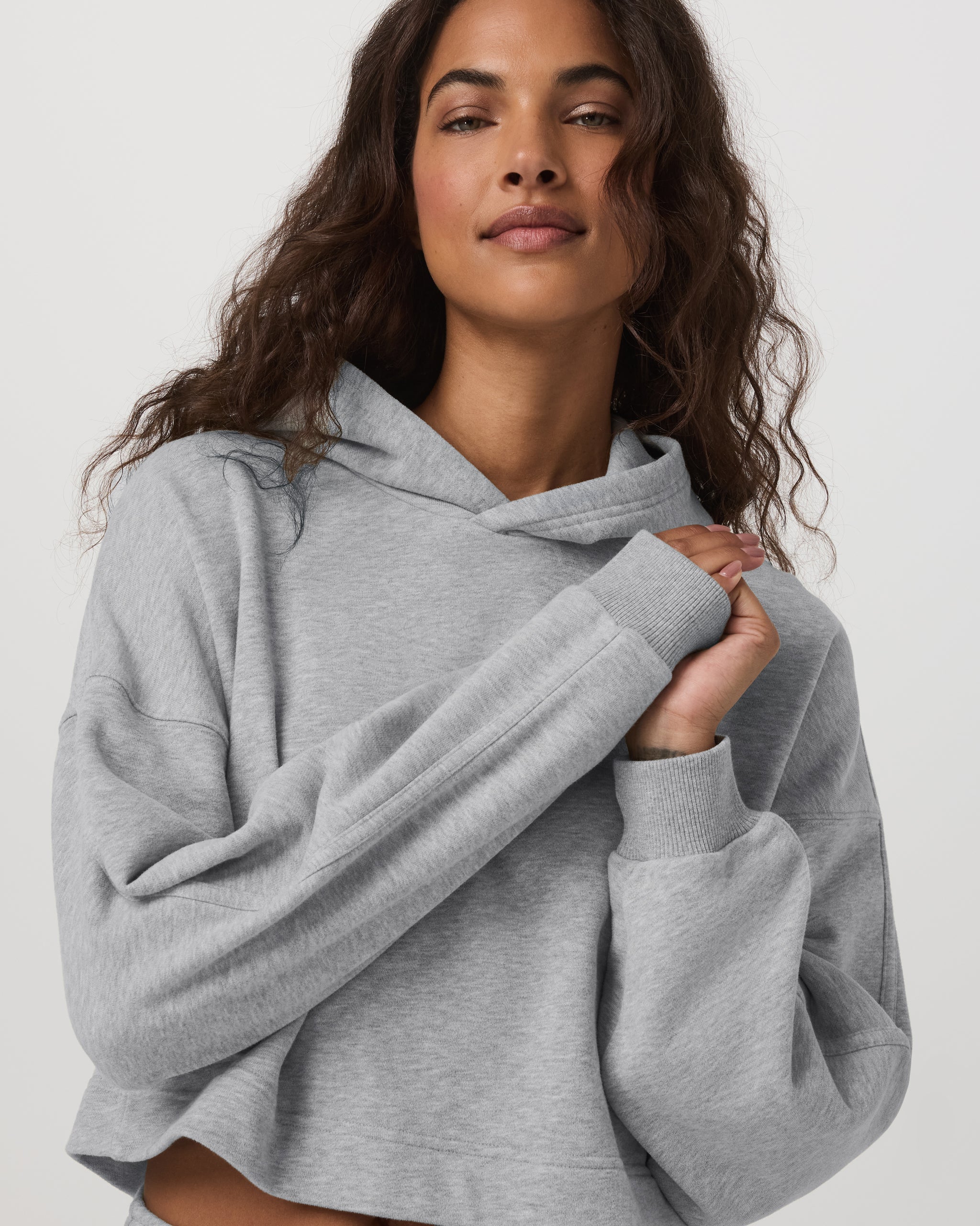 Sedona Pullover Hoodie – Light Heather Grey Hoodie – Jackets & Hoodies – Vuori Clothing