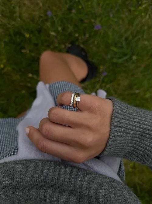 Pinky rings & pearl